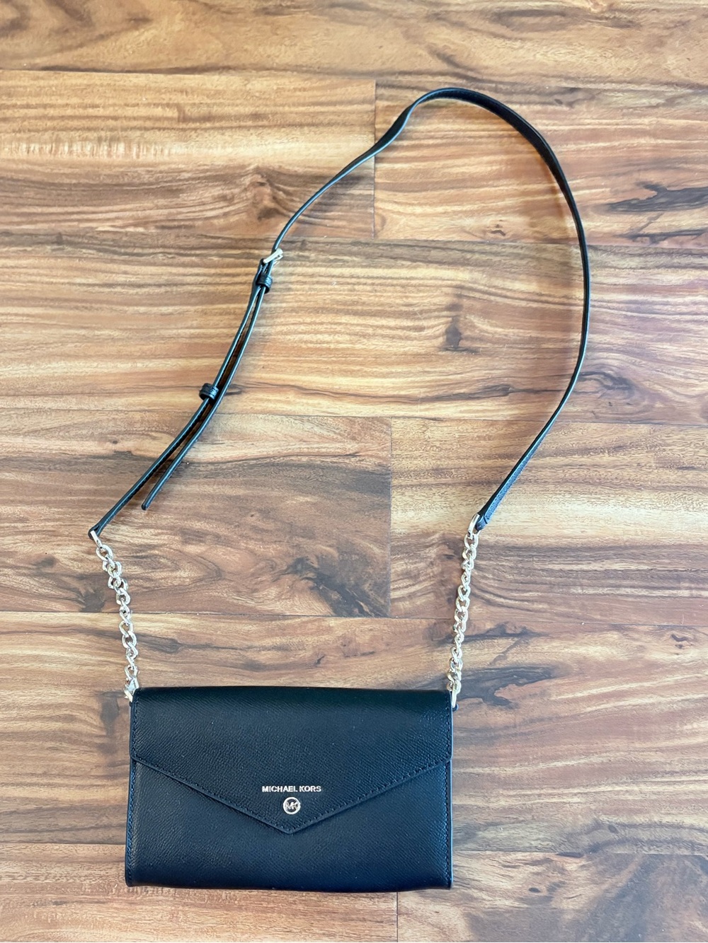 NEW Michael Kors Black Leather & Gold Crossbody Wallet Purse Bag NWOT